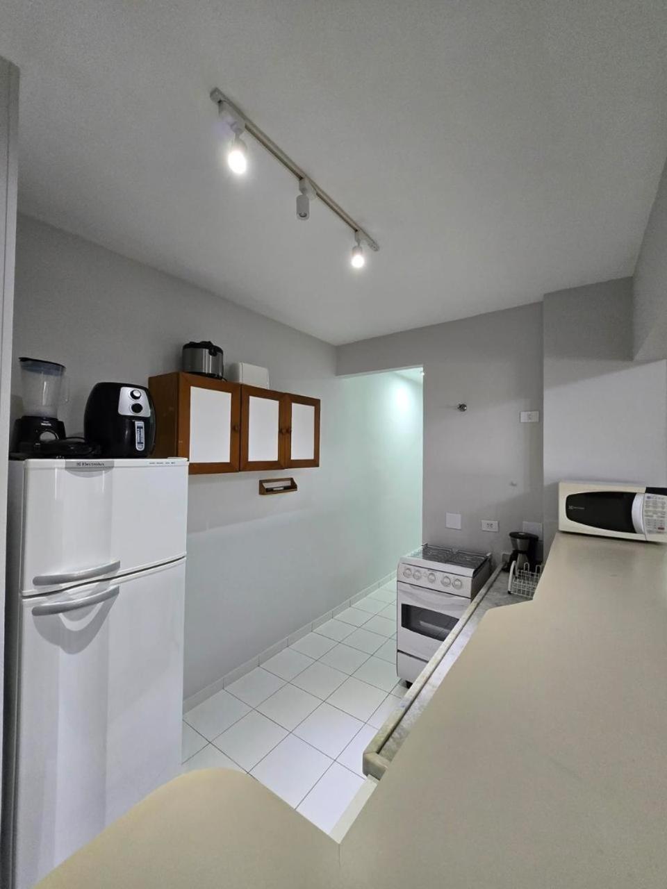 Apartment 6 Pessoas, Enseada-guaruja Proximo Da *